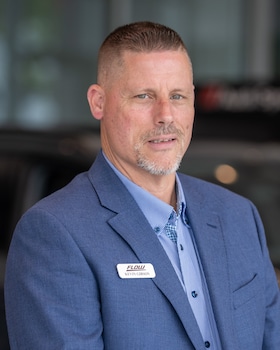 Staff member Kevin Gibson from 3e5d6d00a960