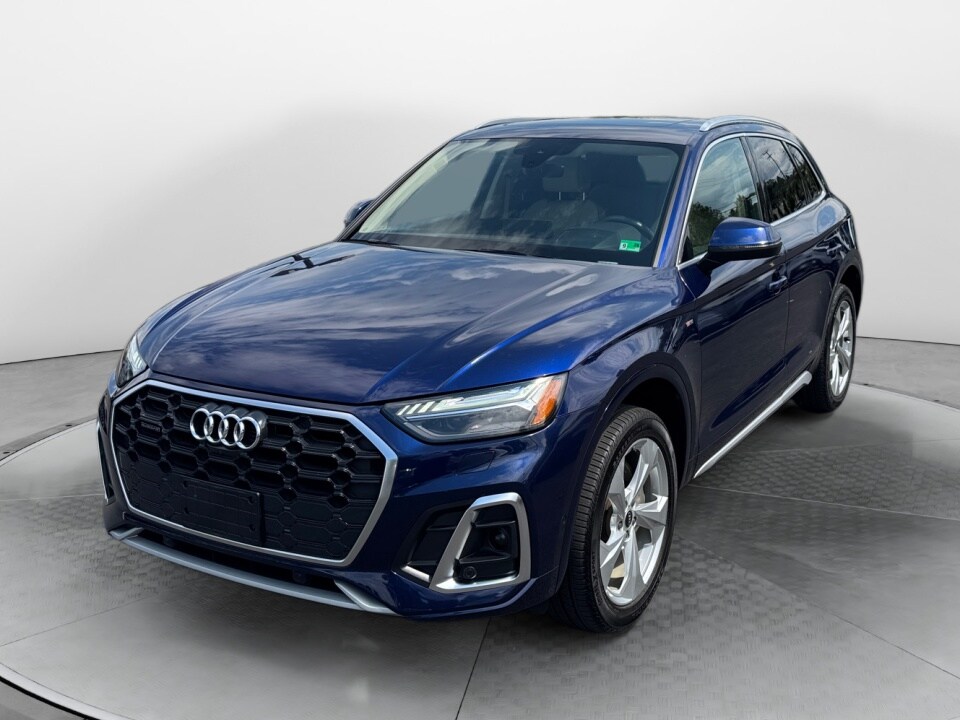 2022 Audi Q5 Prestige 45 TFSI S line Premium photo 3