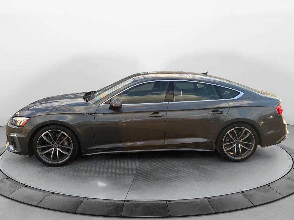 2021 Audi A5 Premium Plus 45 TFSI Quattro S line photo 4