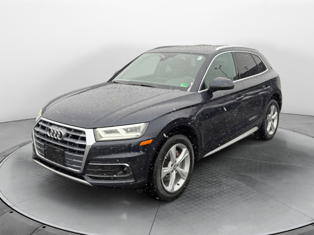 Used 2020 Audi Q5 Premium Plus 45 TFSI quattro S tronic SUV