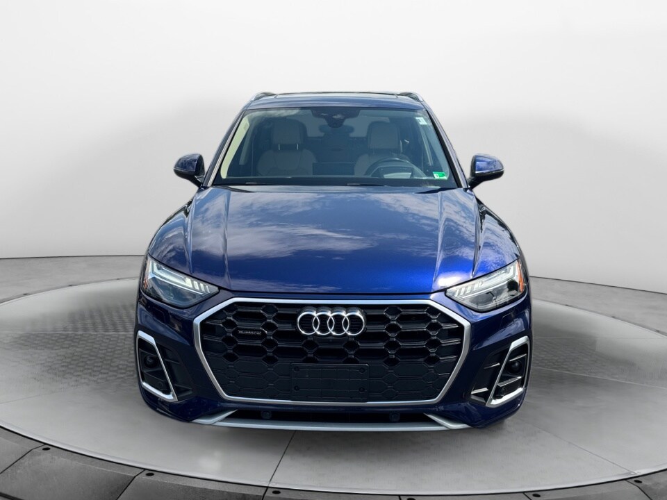 2022 Audi Q5 Prestige 45 TFSI S line Premium photo 2
