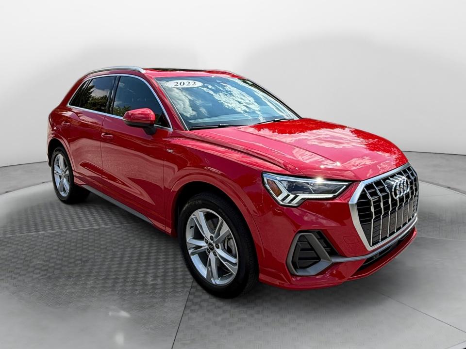 2022 Audi Q3