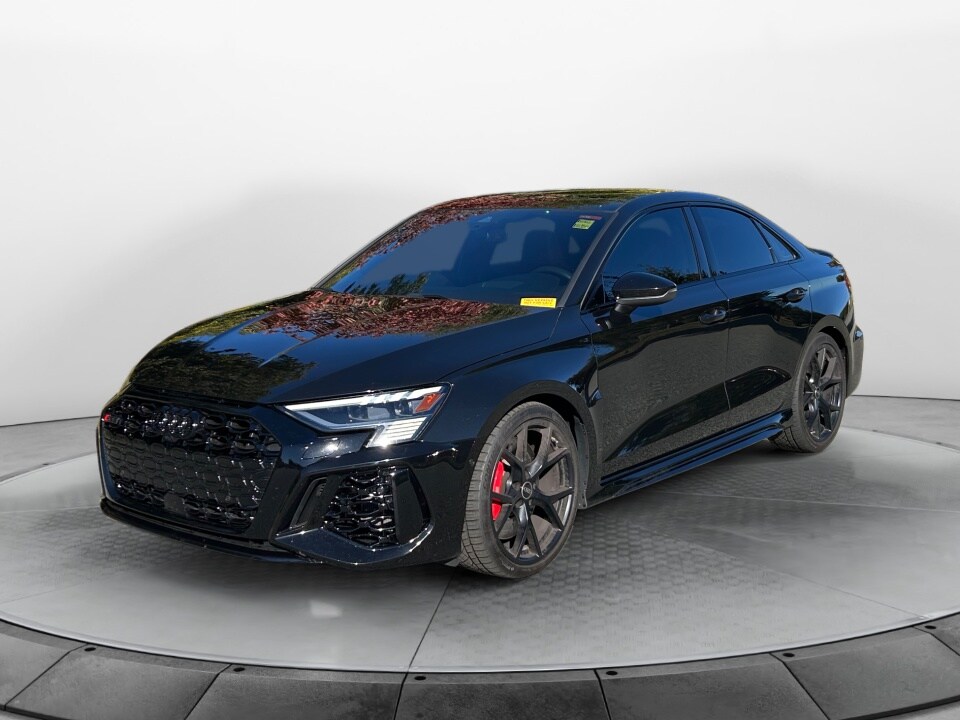 2024 Audi RS 3 Base photo 3