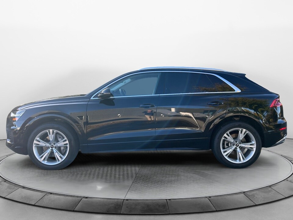 2023 Audi Q8 Prestige 55 photo 3