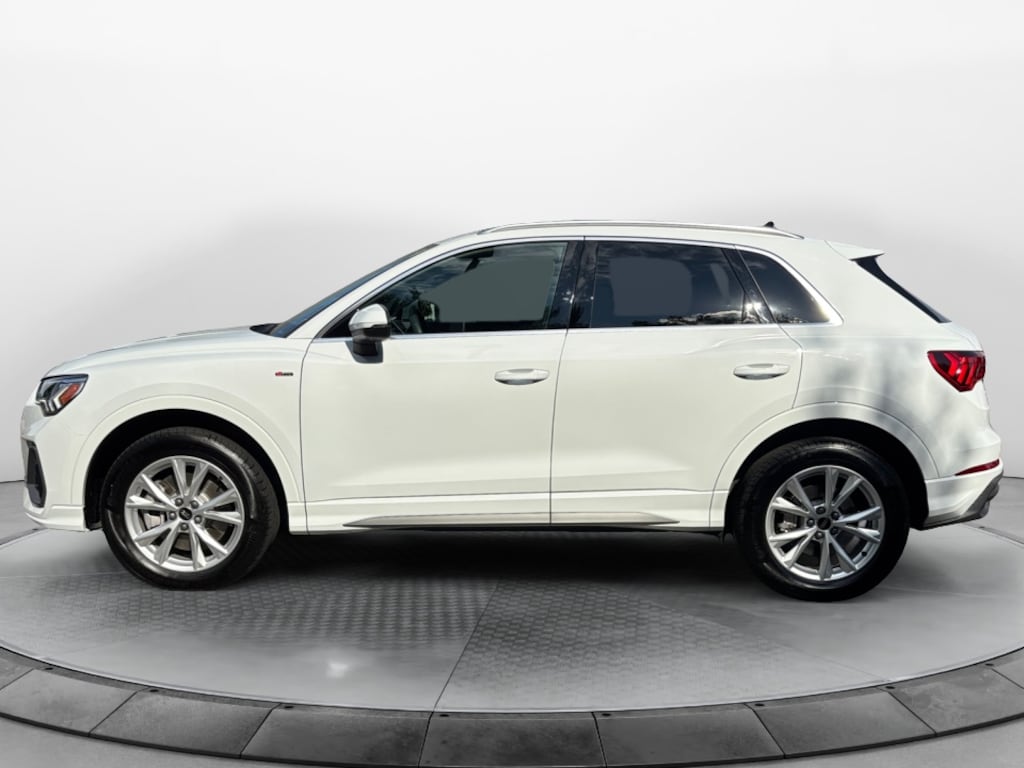 Used 2024 Audi Q3 Premium Plus 45 TFSI S line quattro Tiptronic SUV