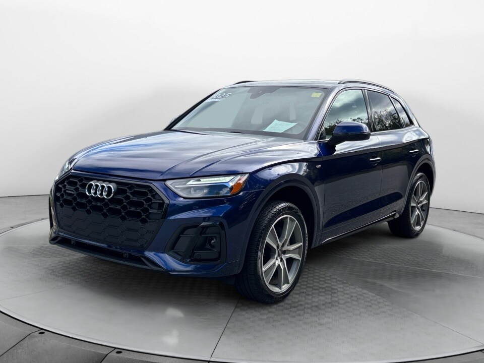 2025 Audi Q5 Premium 45 TFSI S line photo 3