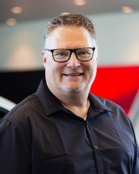 Staff member Michael Zalesky from fae05a55c069