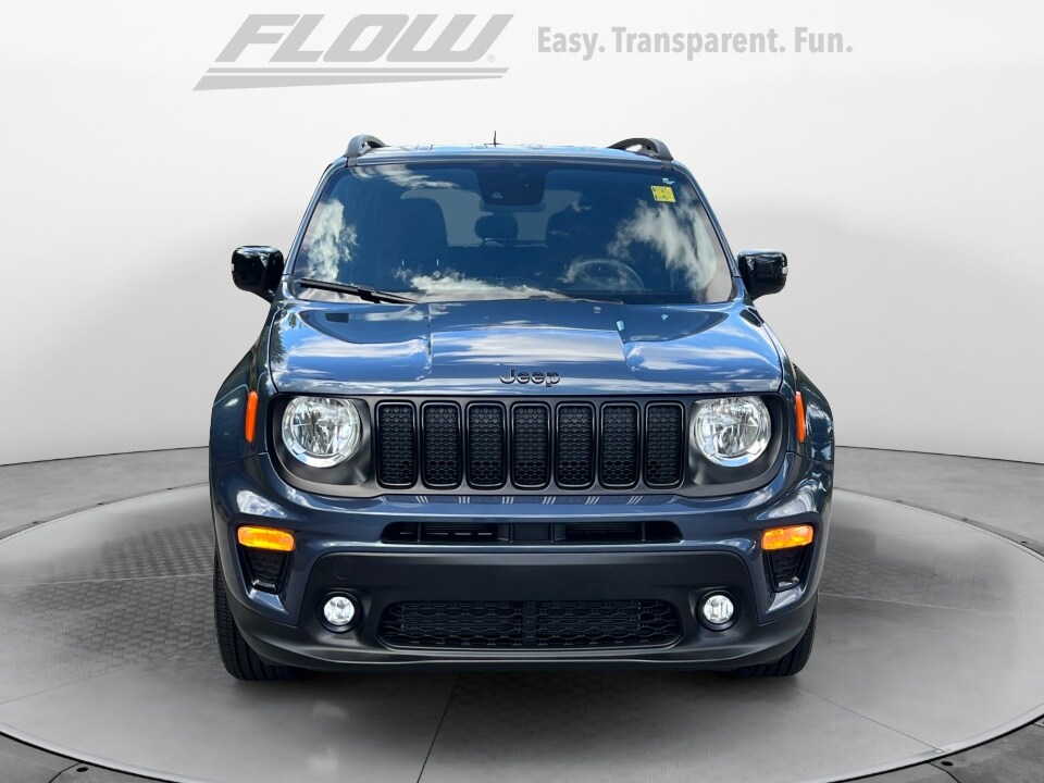 2022 Jeep Renegade Altitude photo 2