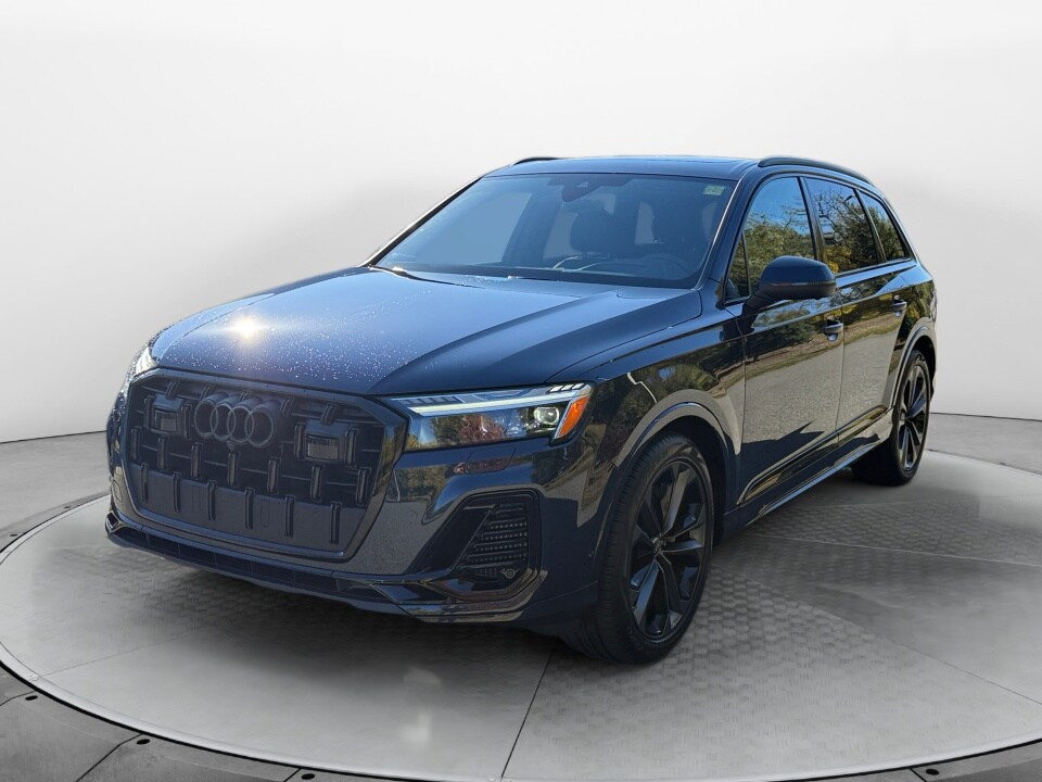 2025 Audi Q7 Prestige 55 photo 3
