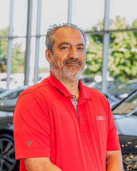 Staff member Ahmad Faydi from dfddb6e50a72