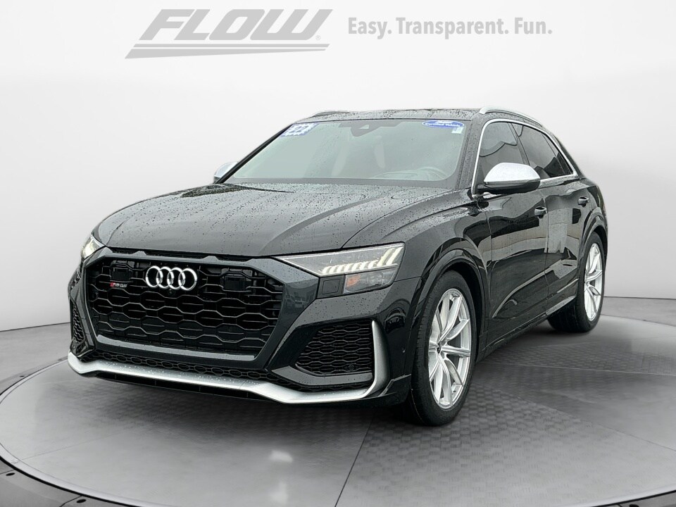 2022 Audi RS Q8 photo 2
