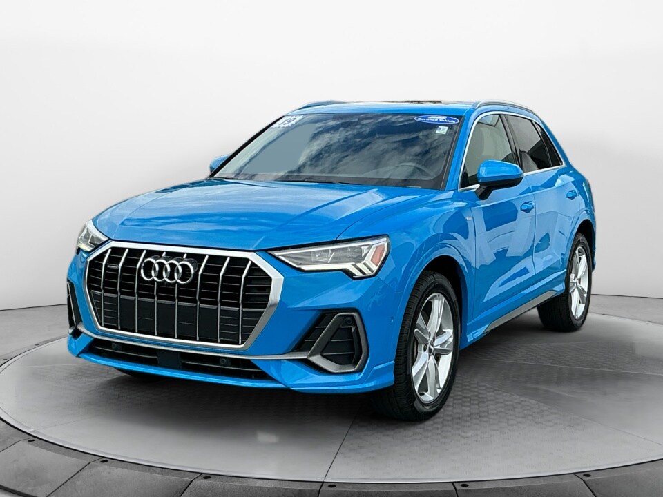 2019 Audi Q3 S line Premium photo 3
