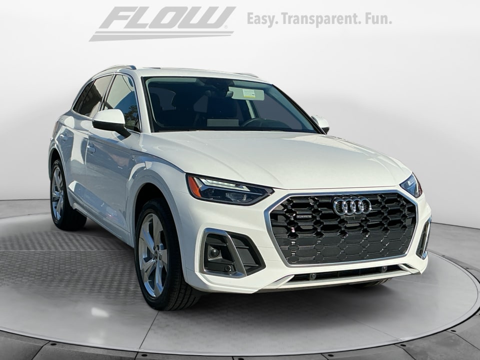 2023 Audi Q5 Premium Plus's photo
