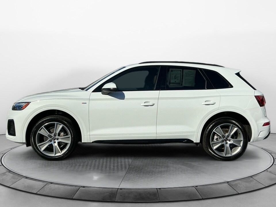 2025 Audi Q5 Premium 45 TFSI S line photo 4