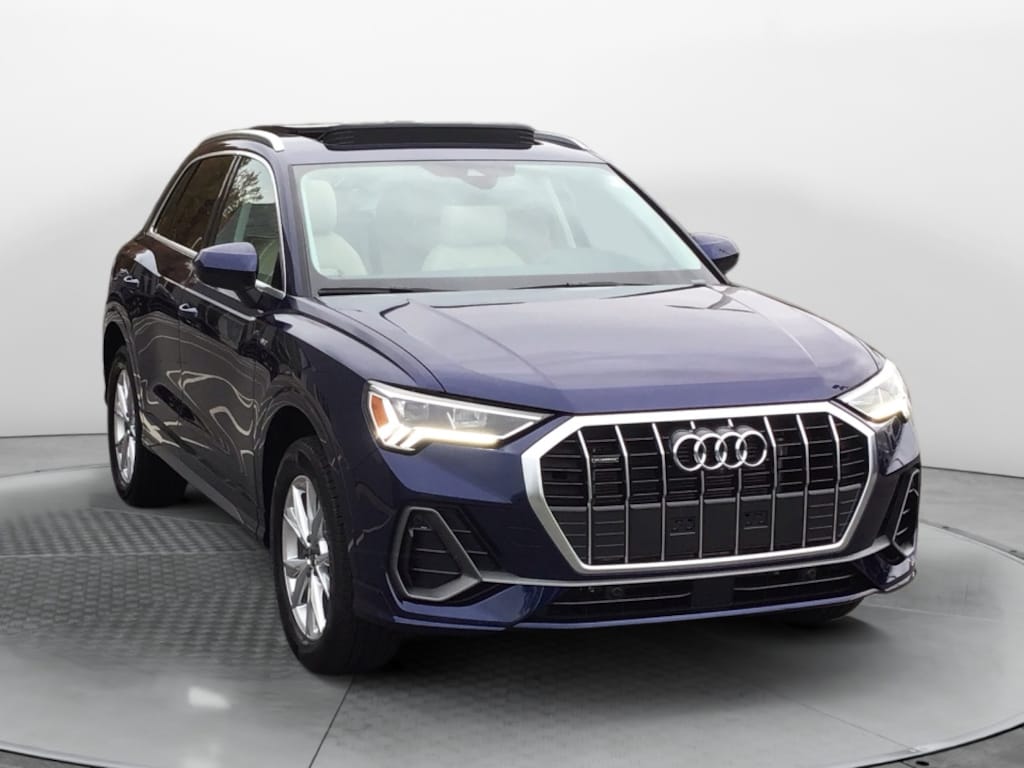 Certified 2025 Audi Q3 Premium 45 TFSI S line quattro Tiptronic SUV