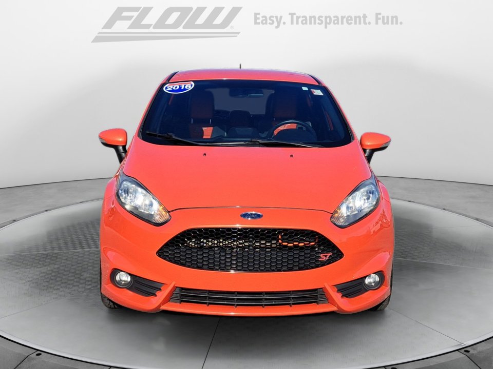 2016 Ford Fiesta ST photo 2