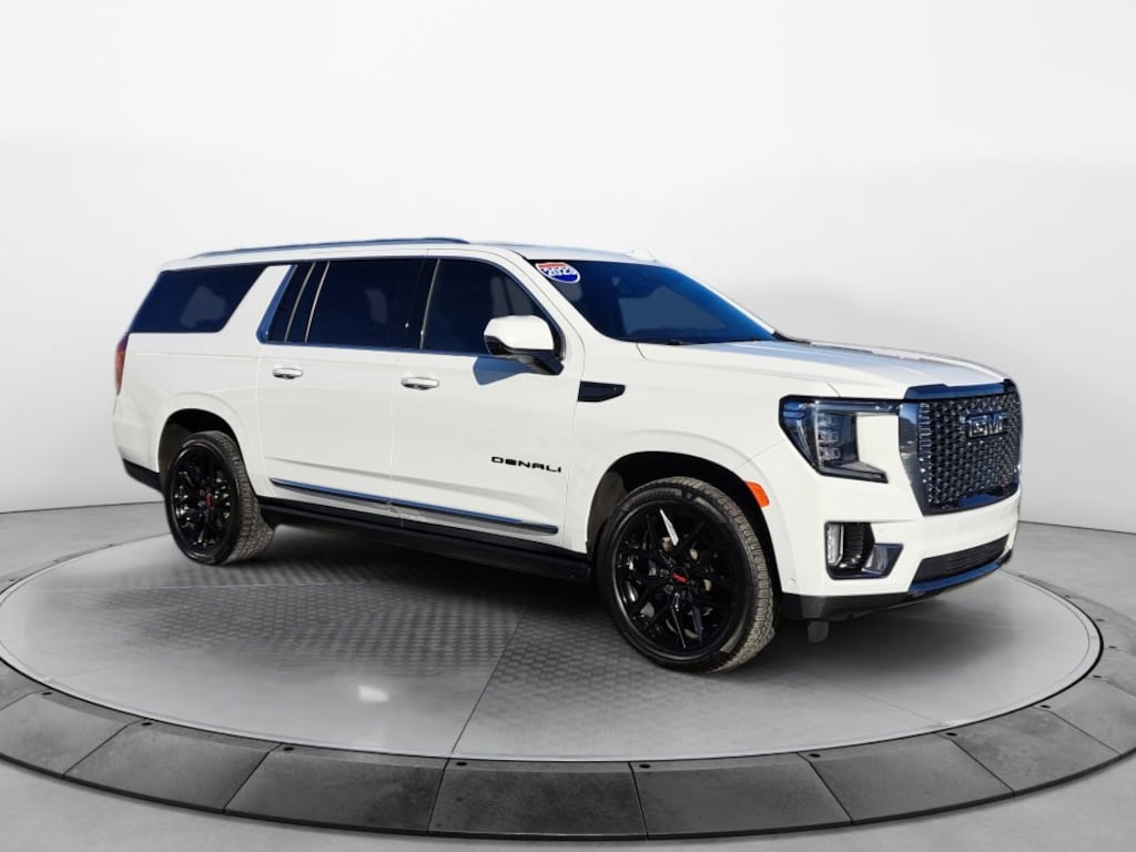 Used 2023 GMC Yukon XL Denali SUV