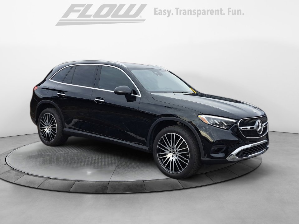 2024 Mercedes-Benz GLC GLC300's photo