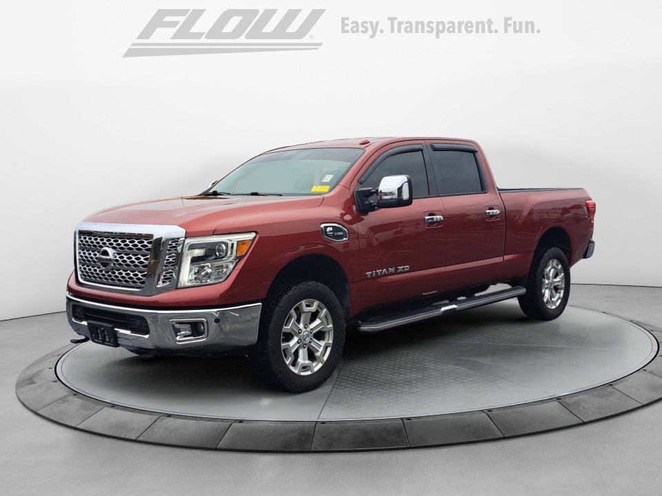 2016 Nissan Titan SL photo 3