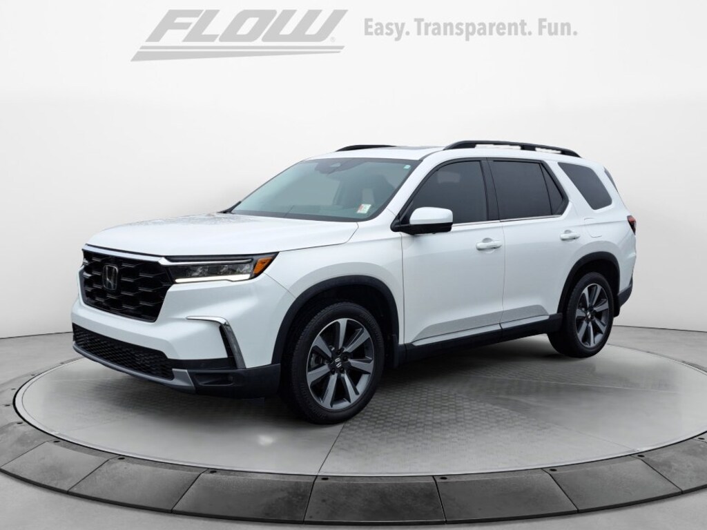 Used 2025 Honda Pilot Elite