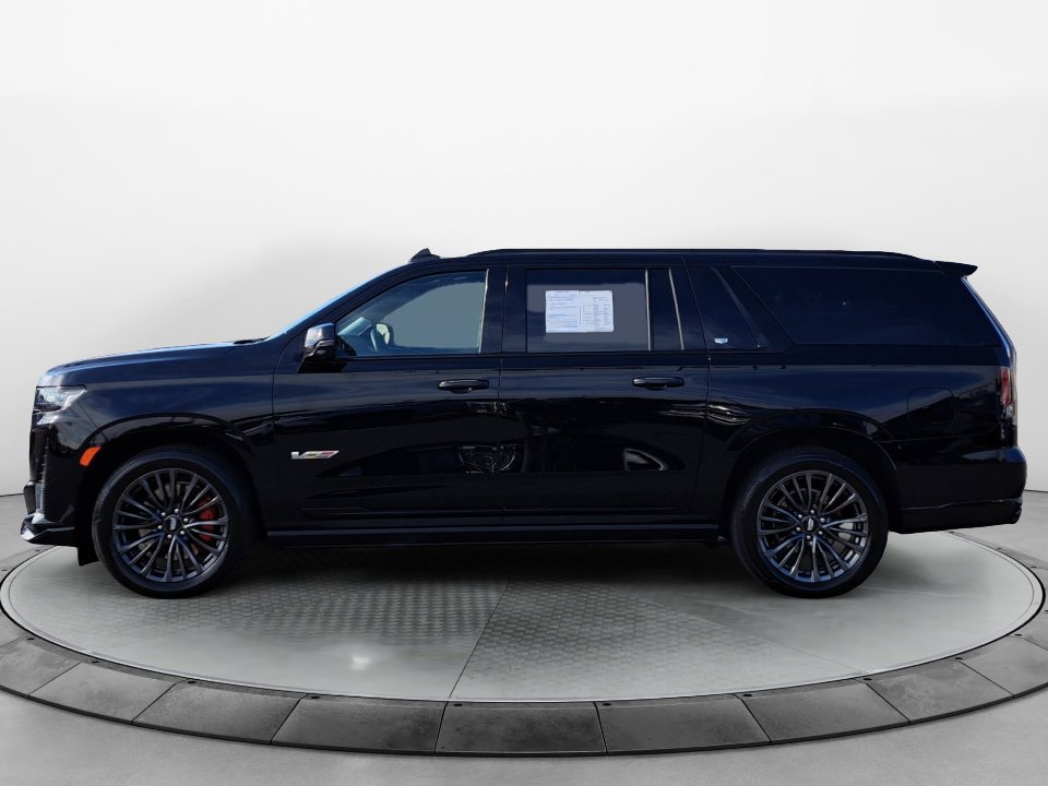 2024 Cadillac Escalade ESV V-Series photo 4