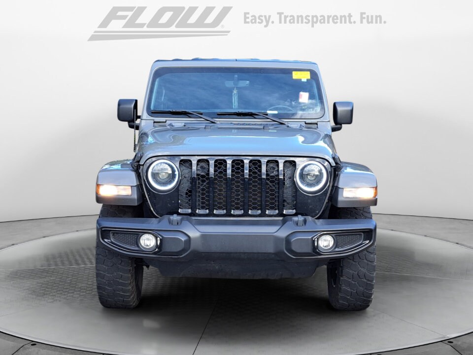 2021 Jeep Gladiator Willys photo 2