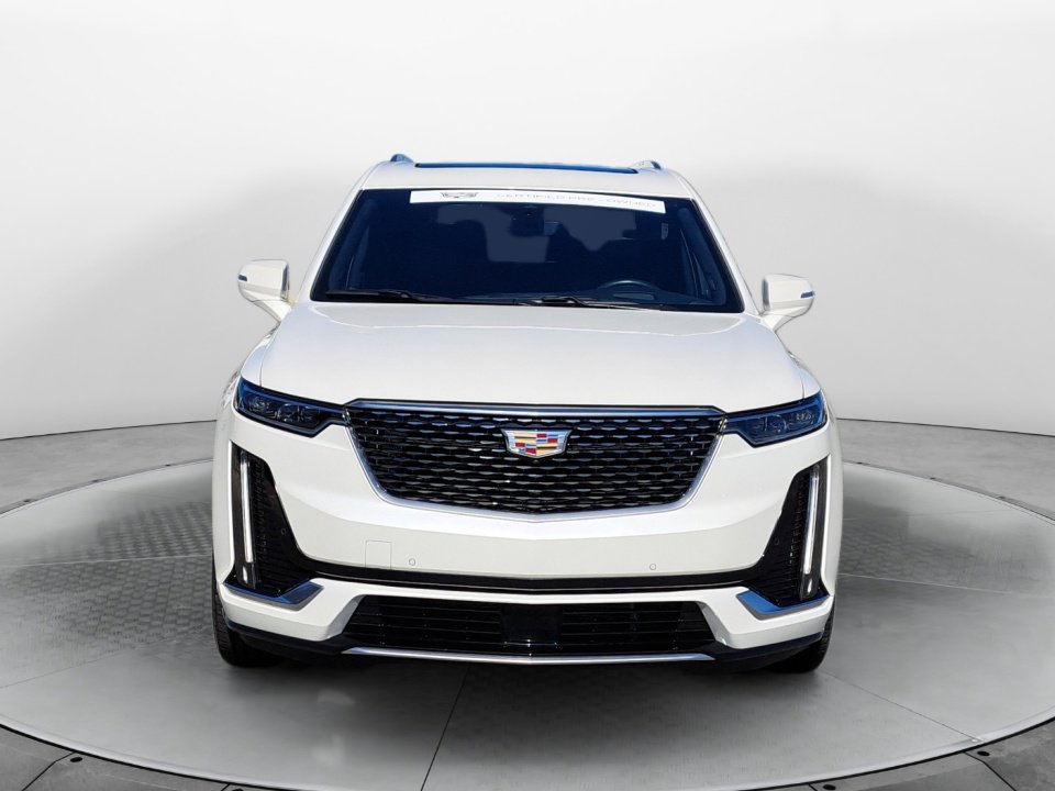 2022 Cadillac XT6 Premium Luxury photo 2