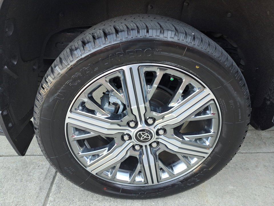 2024 Toyota Sequoia Capstone - Photo 22