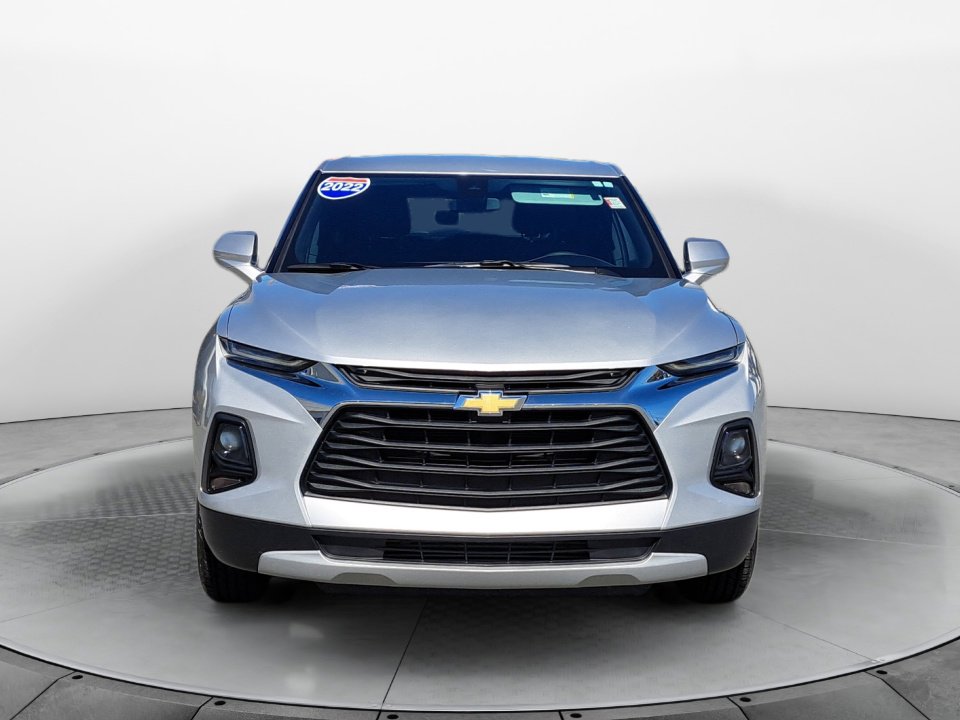 2022 Chevrolet Blazer 2LT photo 2