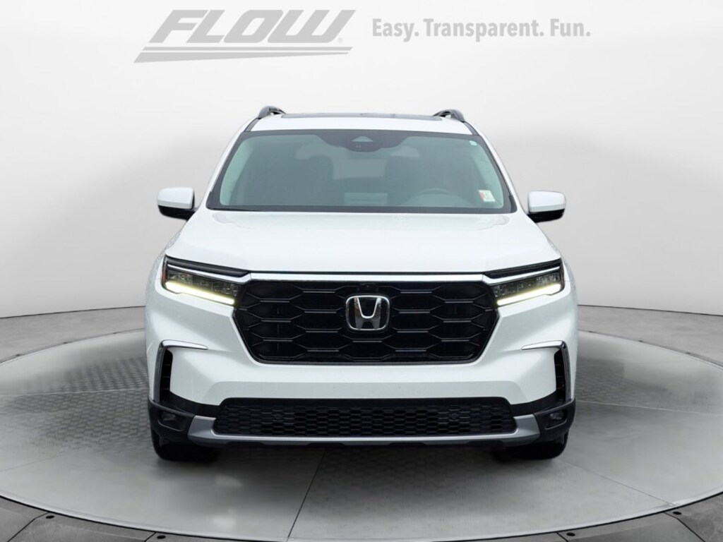 Used 2025 Honda Pilot Elite