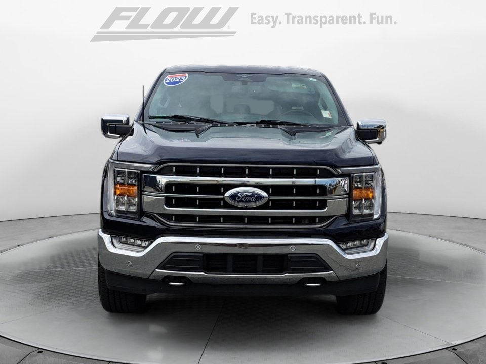 2023 Ford F-150 Lariat photo 2