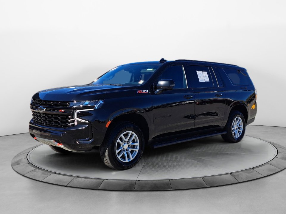 2024 Chevrolet Suburban Z71 photo 3