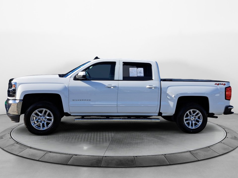 2018 Chevrolet Silverado 1500 LT photo 4