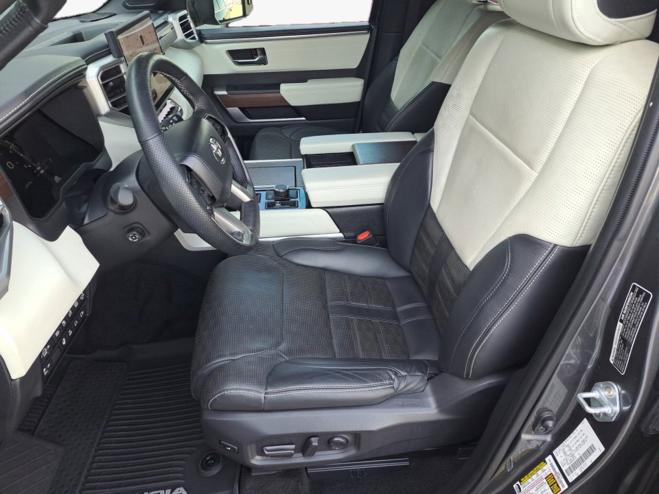 2024 Toyota Sequoia Capstone - Photo 11