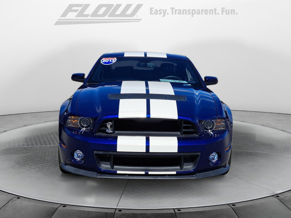 2013 Ford Mustang Shelby GT500 photo 2