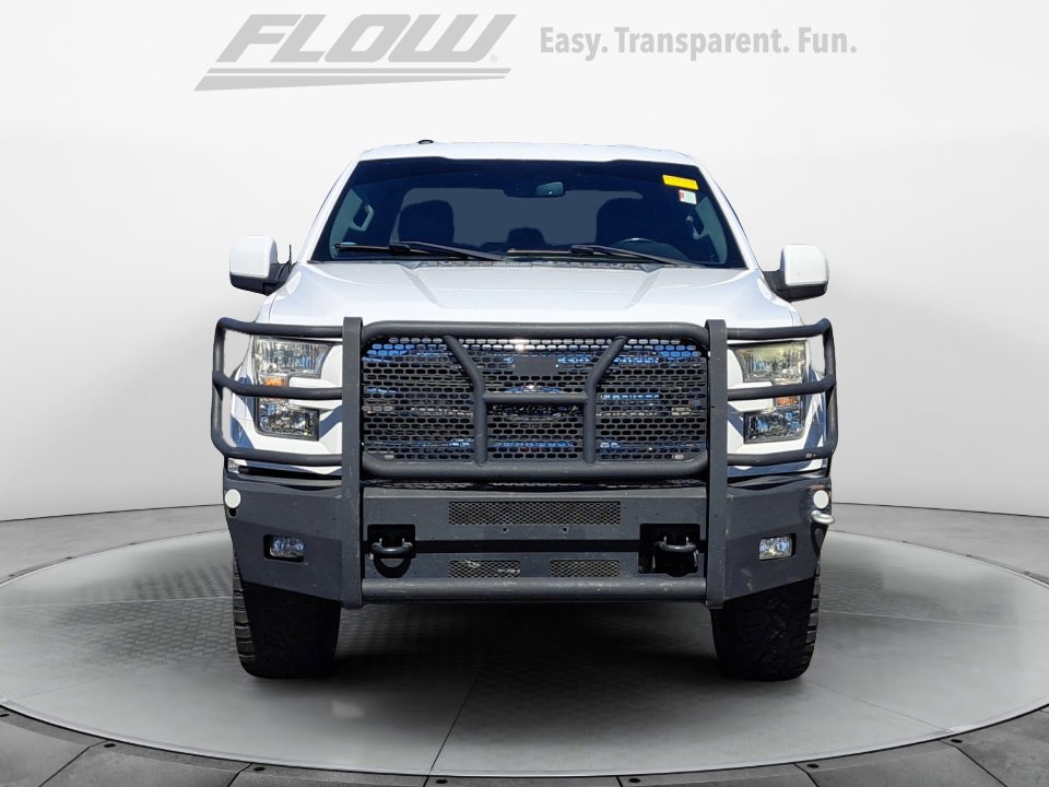2016 Ford F-150 Lariat photo 2