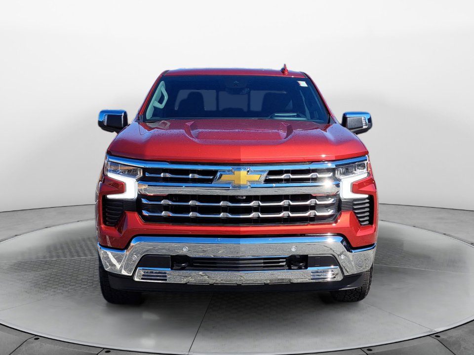 2025 Chevrolet Silverado 1500 LTZ photo 2