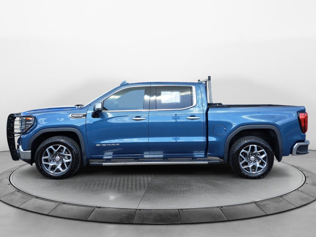 Used 2024 GMC Sierra 1500 SLT Truck