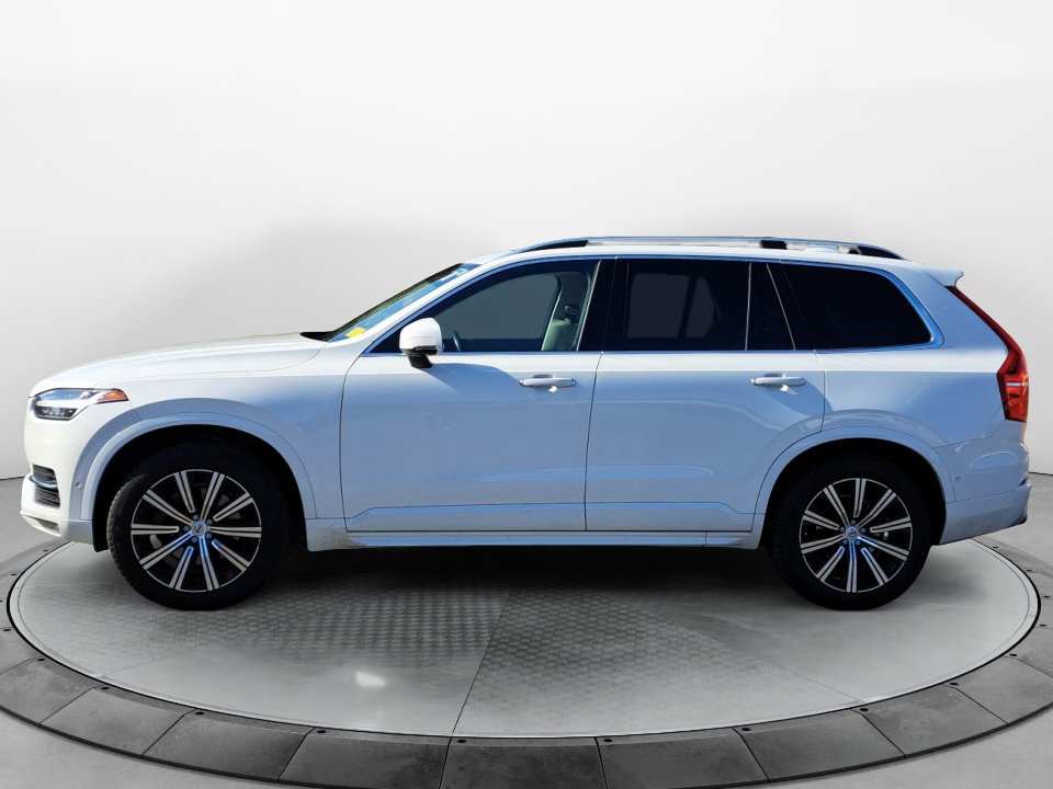 2018 Volvo XC90 T5 Momentum photo 4