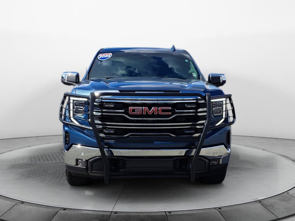 Used 2024 GMC Sierra 1500 SLT Truck