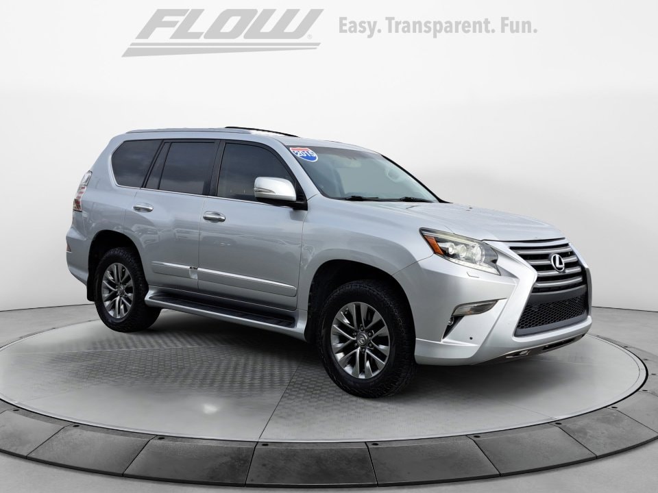2015 Lexus GX Luxury's photo