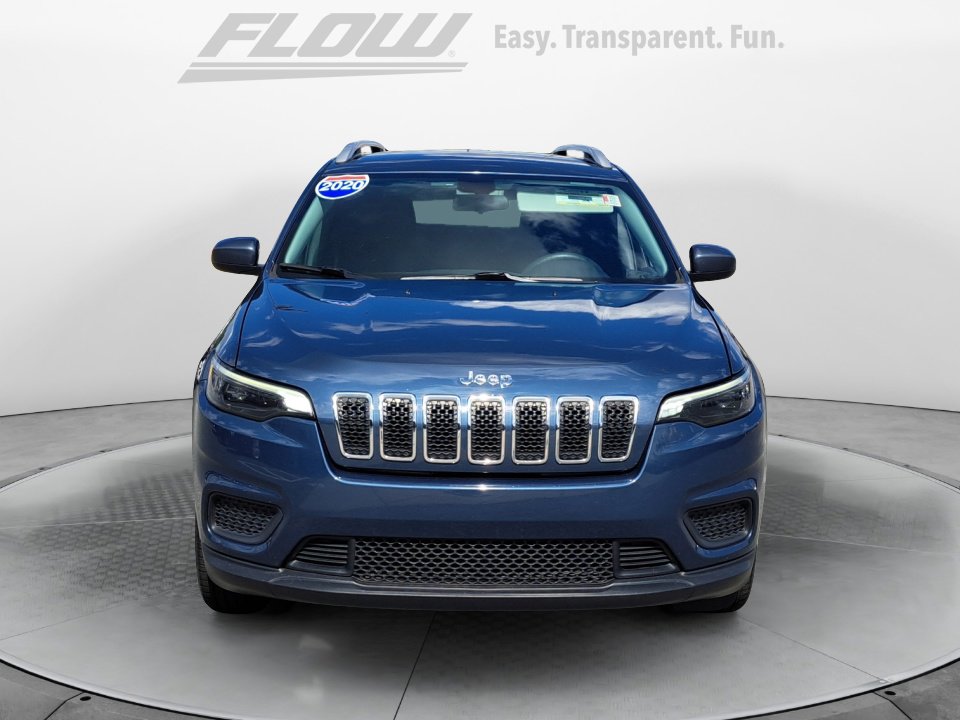2020 Jeep Cherokee Latitude photo 2