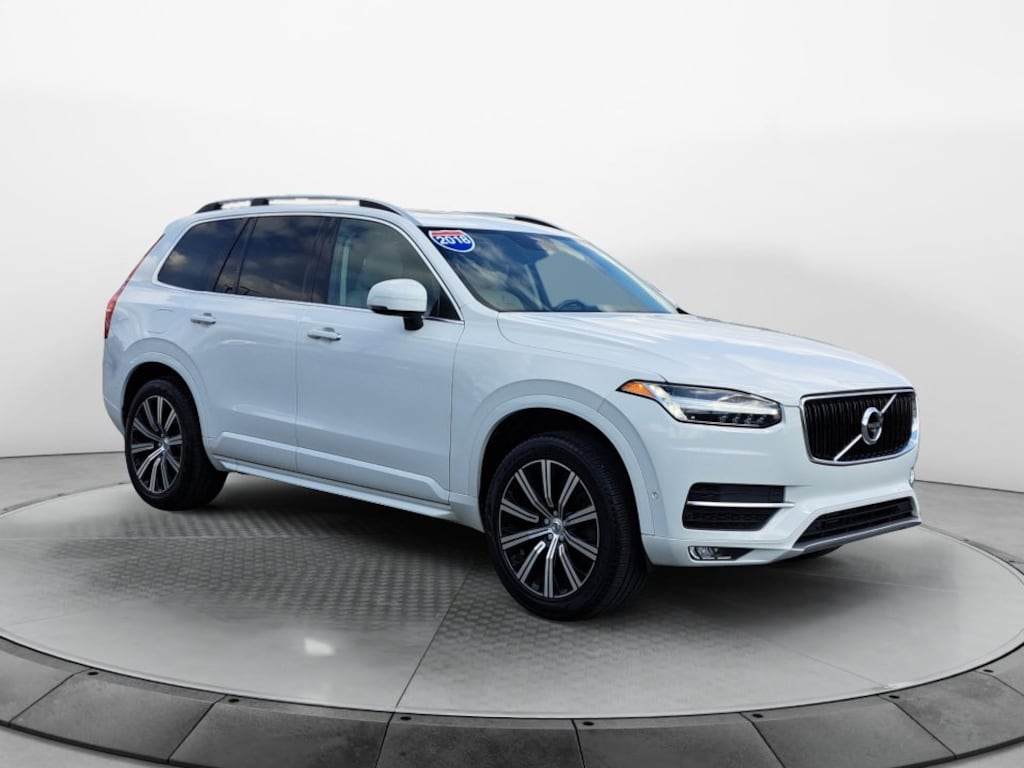 Used 2018 Volvo XC90 Momentum