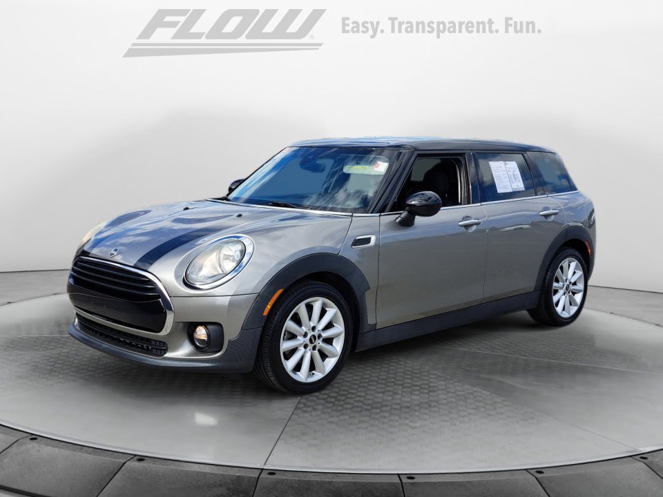 2019 Mini Clubman Base photo 3