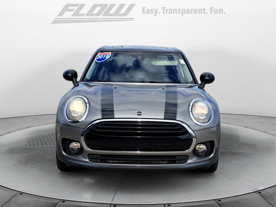 2019 Mini Clubman Base photo 2
