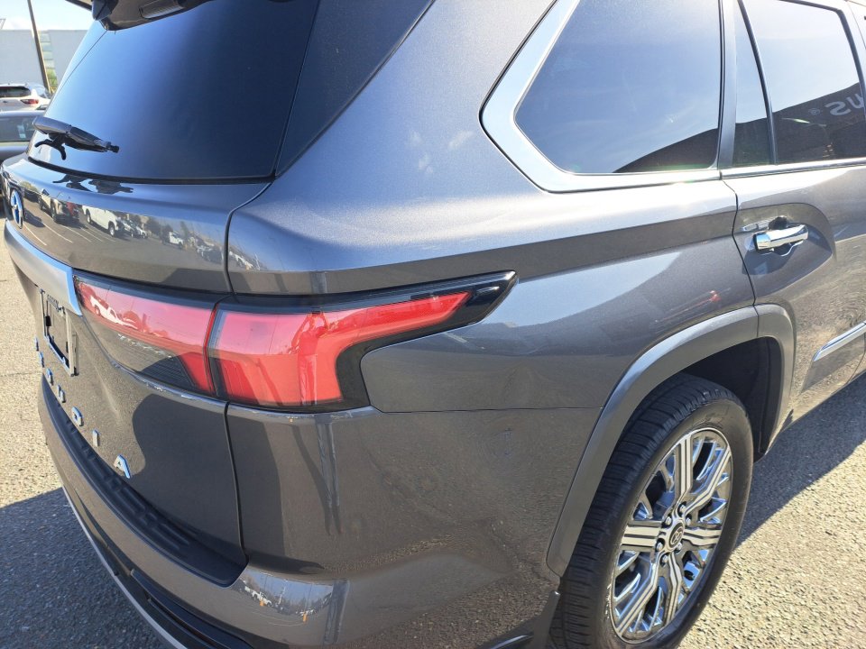 2024 Toyota Sequoia Capstone - Photo 23