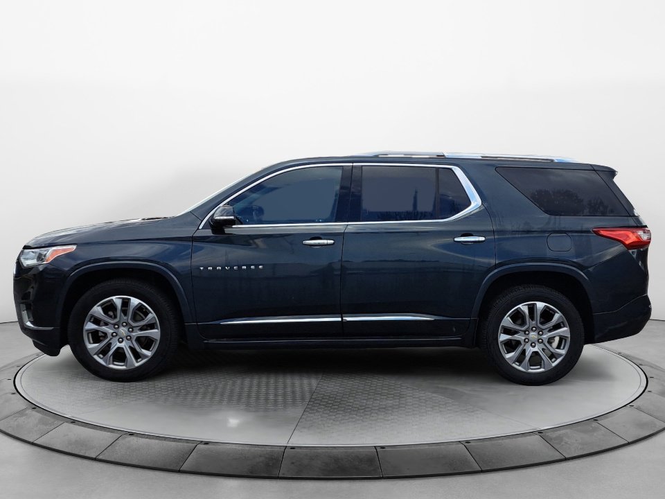 2018 Chevrolet Traverse Premier photo 3