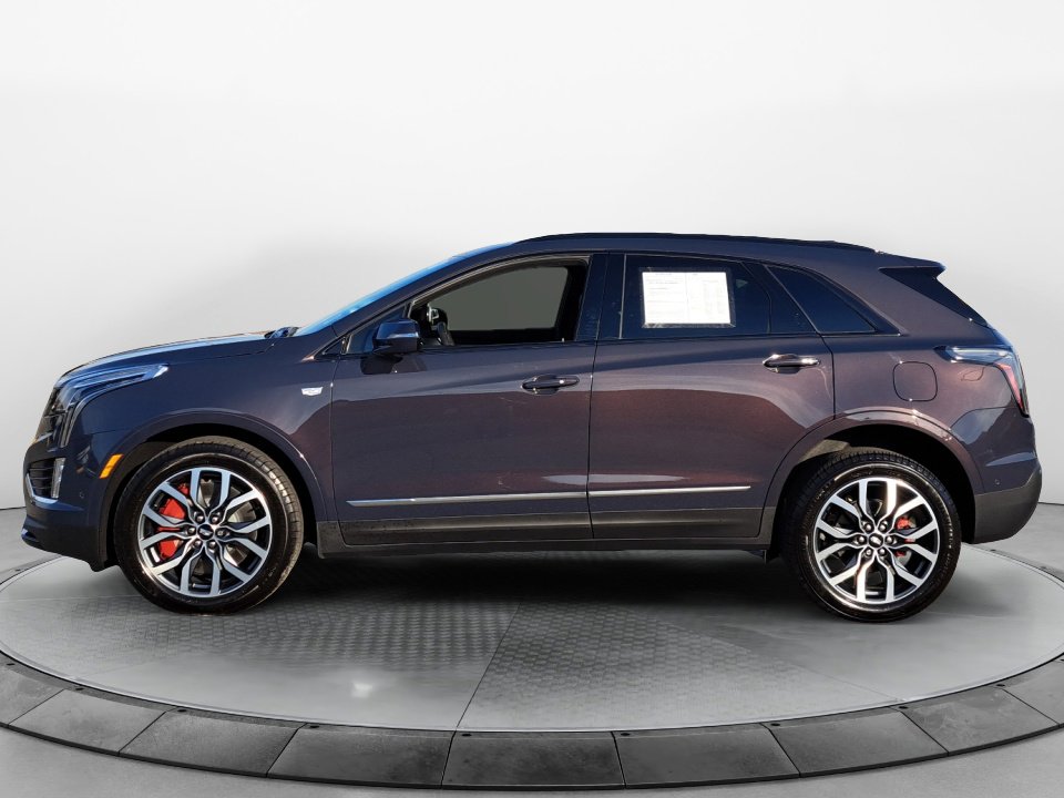 2025 Cadillac XT5 Sport photo 4