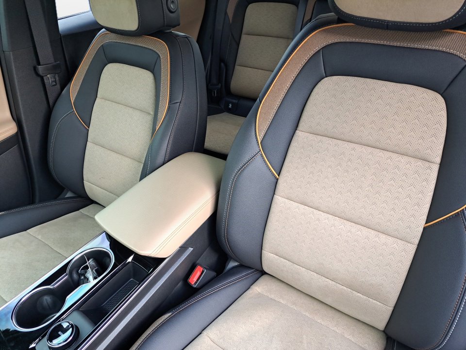 2026 Chevrolet Equinox ACTIV - Photo 11