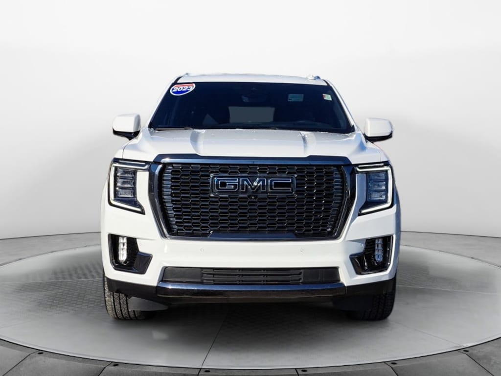 Used 2023 GMC Yukon XL Denali SUV